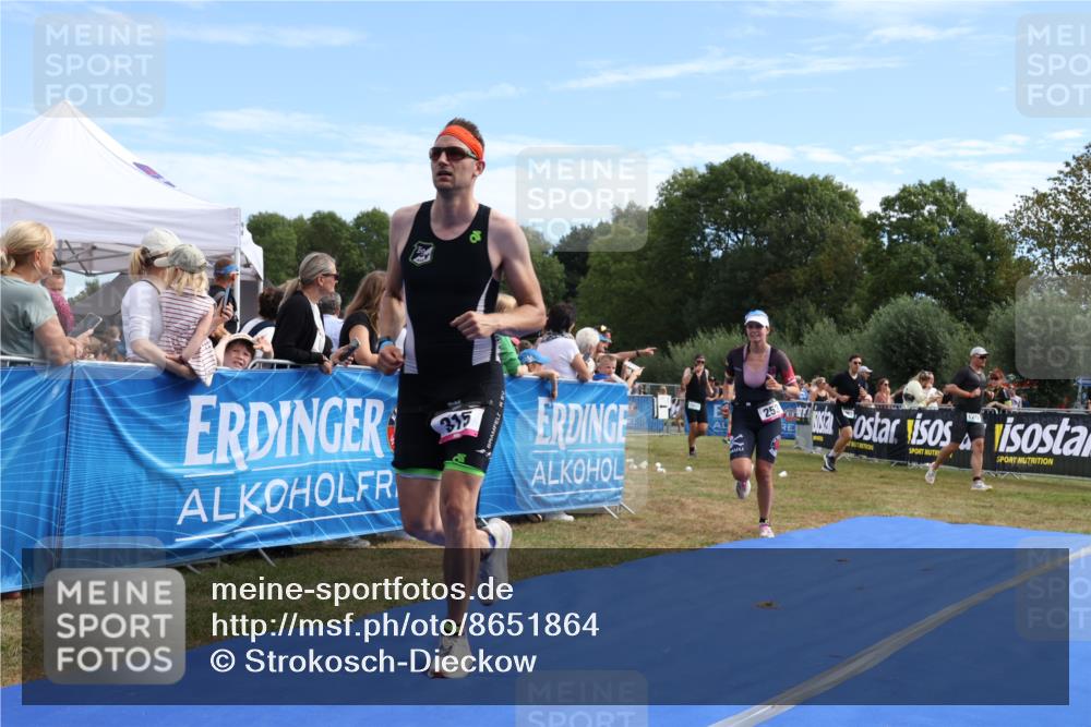 31.08.2025 - Elbe Triathlon Hamburg Strokosch-Dieckow http://msf.ph/oto/8651864 31.08.2025 10:58:51 Ziel 253, 315 meine-sportfotos.de