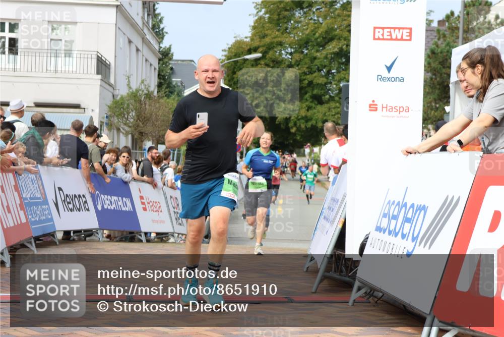 31.08.2025 - 21. Blankeneser Heldenlauf Strokosch-Dieckow http://msf.ph/oto/8651910 31.08.2025 11:12:03 Ziel 3405, 3102, 3250, 3288, 3006, 3408 meine-sportfotos.de