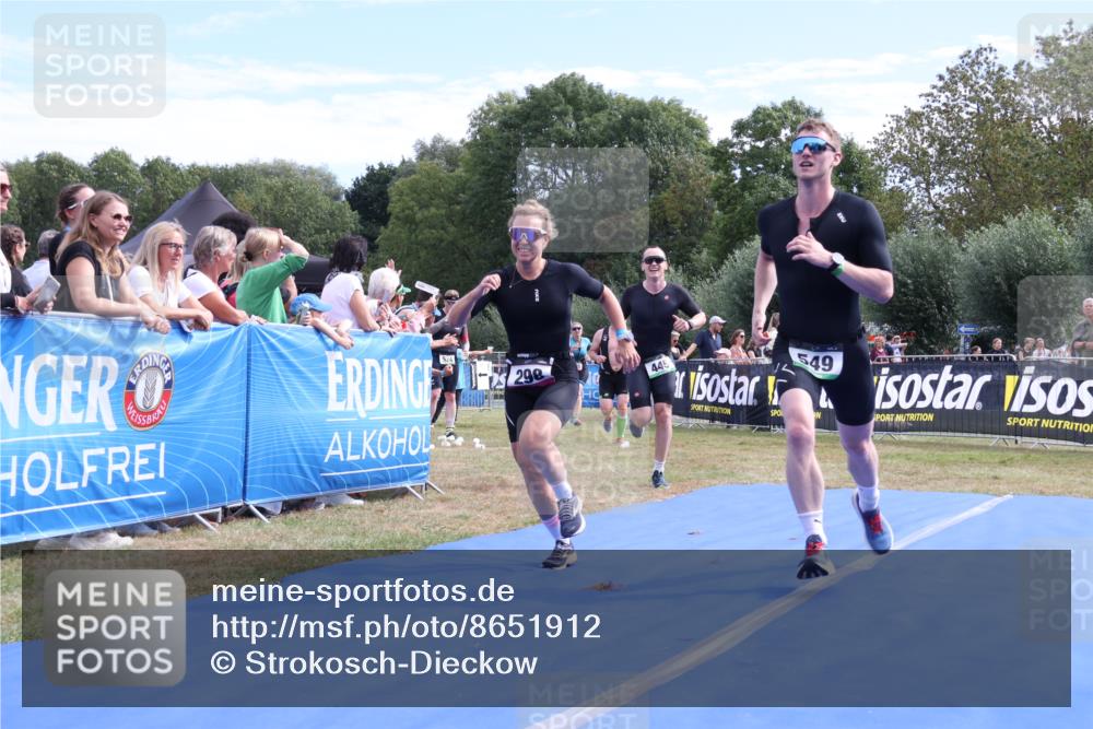 31.08.2025 - Elbe Triathlon Hamburg Strokosch-Dieckow http://msf.ph/oto/8651912 31.08.2025 10:59:47 Ziel 298, 305, 311, 445, 549, 655 meine-sportfotos.de