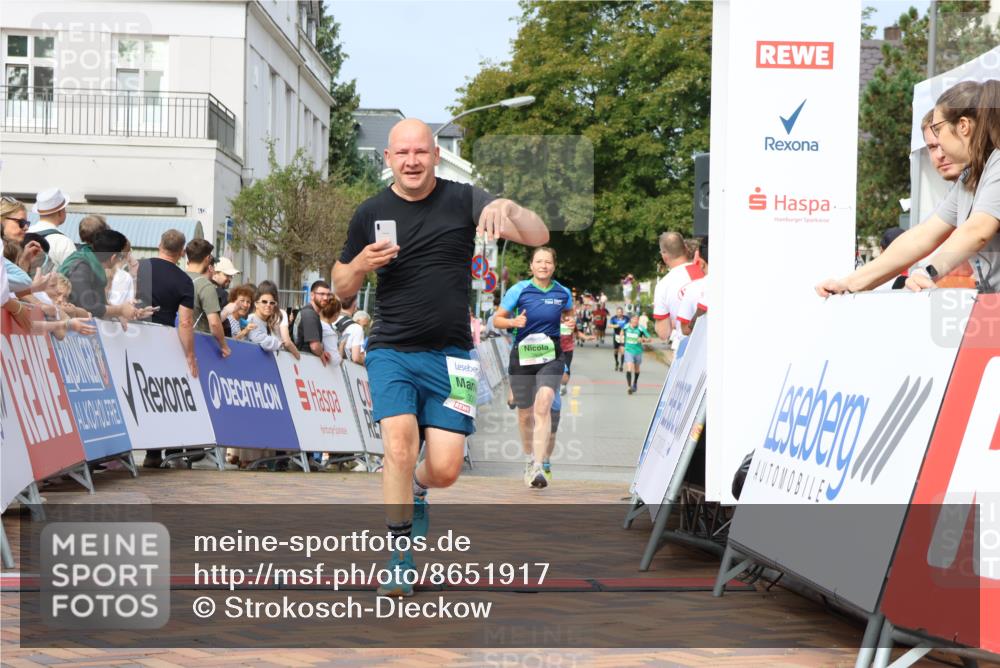 31.08.2025 - 21. Blankeneser Heldenlauf Strokosch-Dieckow http://msf.ph/oto/8651917 31.08.2025 11:12:03 Ziel 3405, 3102, 3250, 3288, 3006, 3408 meine-sportfotos.de