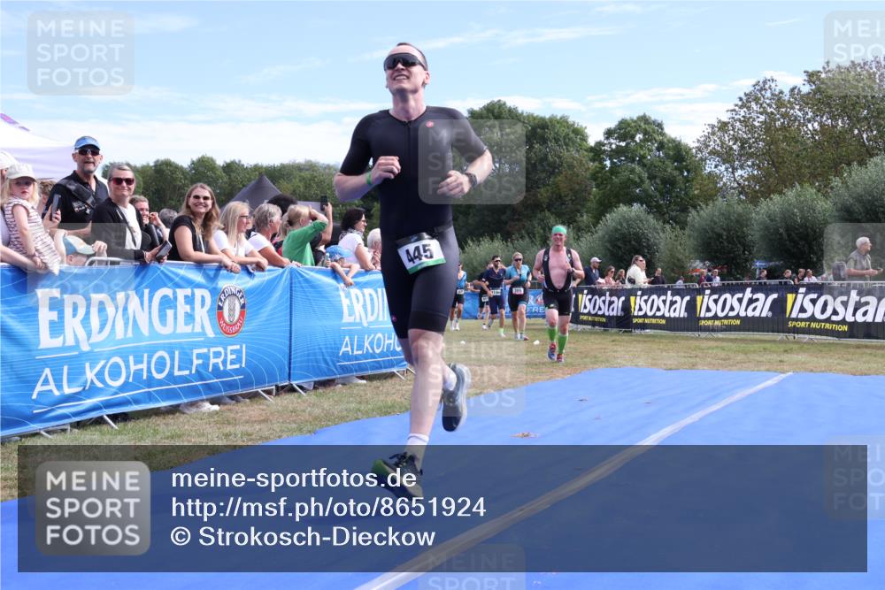 31.08.2025 - Elbe Triathlon Hamburg Strokosch-Dieckow http://msf.ph/oto/8651924 31.08.2025 10:59:49 Ziel 298, 305, 311, 445, 549, 655 meine-sportfotos.de