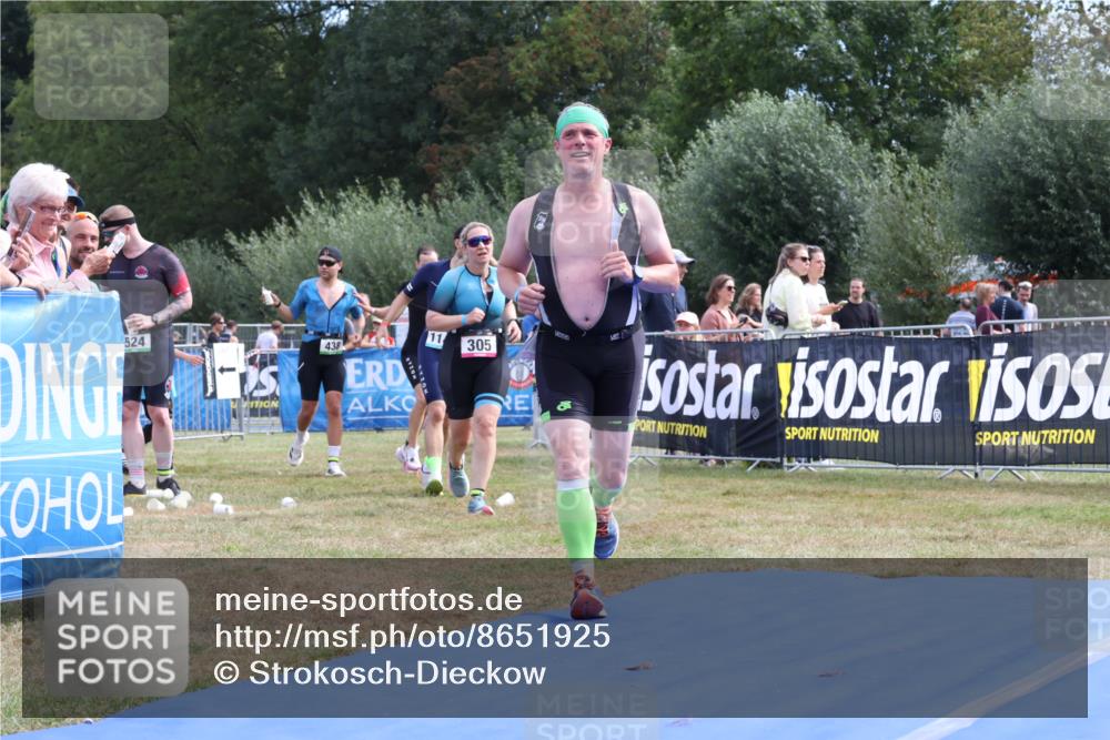 31.08.2025 - Elbe Triathlon Hamburg Strokosch-Dieckow http://msf.ph/oto/8651925 31.08.2025 10:59:50 Ziel 298, 305, 311, 445, 549, 655 meine-sportfotos.de