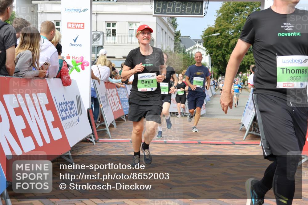 31.08.2025 - 21. Blankeneser Heldenlauf Strokosch-Dieckow http://msf.ph/oto/8652003 31.08.2025 11:11:44 Ziel 3374, 3731, 3668, 3129, 3138, 3552, 3107, 3684 meine-sportfotos.de