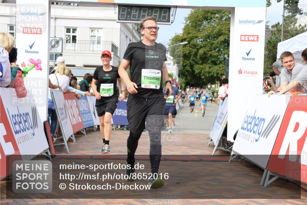 31.08.2025 - 21. Blankeneser Heldenlauf Strokosch-Dieckow http://msf.ph/oto/8652016 31.08.2025 11:11:43 Ziel 3374, 3731, 3668, 3129, 3138, 3552, 3107, 3684 meine-sportfotos.de
