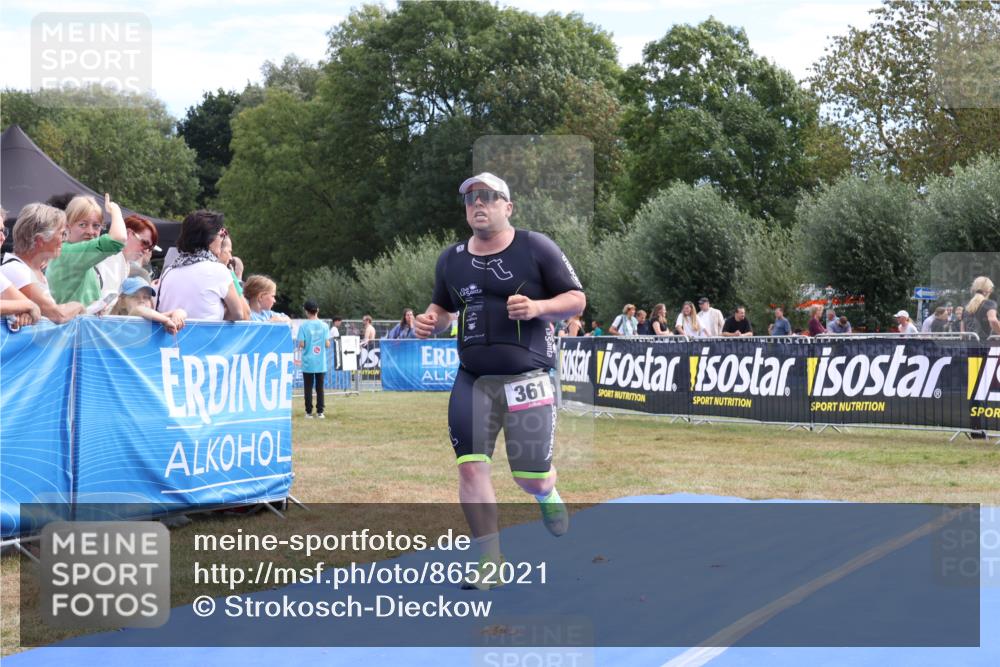 31.08.2025 - Elbe Triathlon Hamburg Strokosch-Dieckow http://msf.ph/oto/8652021 31.08.2025 11:03:27 Ziel 361 meine-sportfotos.de