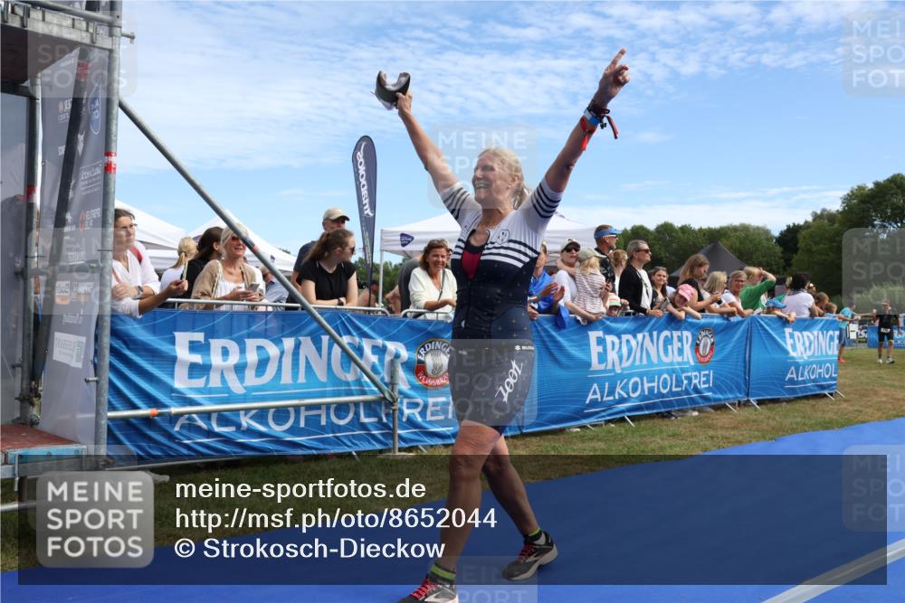31.08.2025 - Elbe Triathlon Hamburg Strokosch-Dieckow http://msf.ph/oto/8652044 31.08.2025 11:03:45 Ziel 292, 533 meine-sportfotos.de