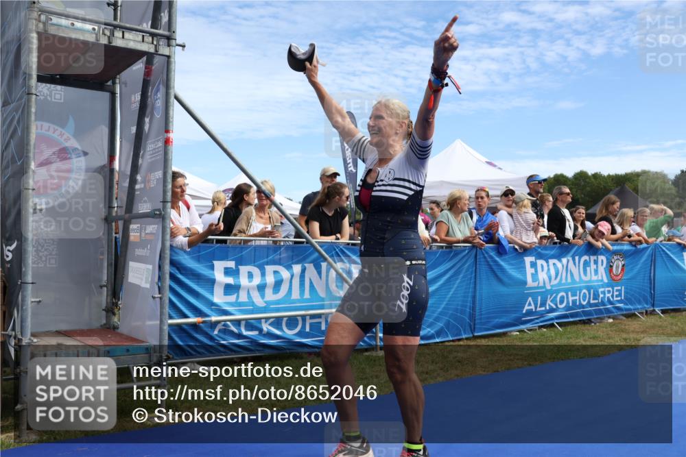 31.08.2025 - Elbe Triathlon Hamburg Strokosch-Dieckow http://msf.ph/oto/8652046 31.08.2025 11:03:45 Ziel 292, 533 meine-sportfotos.de