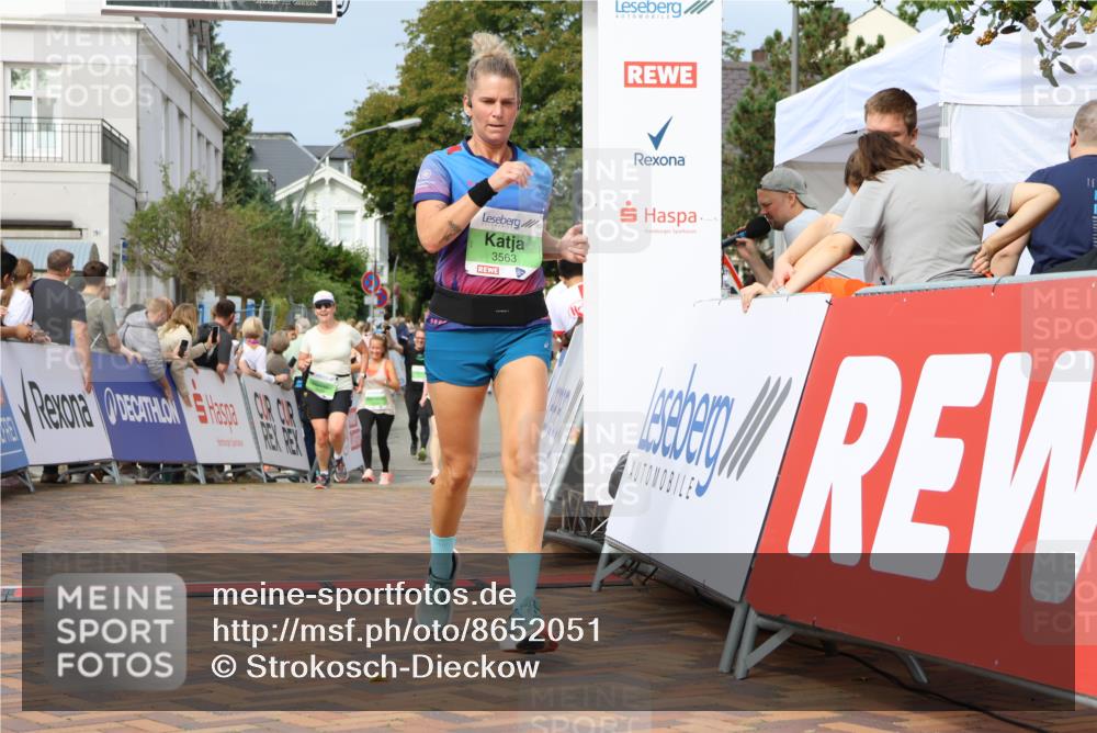 31.08.2025 - 21. Blankeneser Heldenlauf Strokosch-Dieckow http://msf.ph/oto/8652051 31.08.2025 11:11:34 Ziel 3563, 3129, 3138, 3684, 3663 meine-sportfotos.de