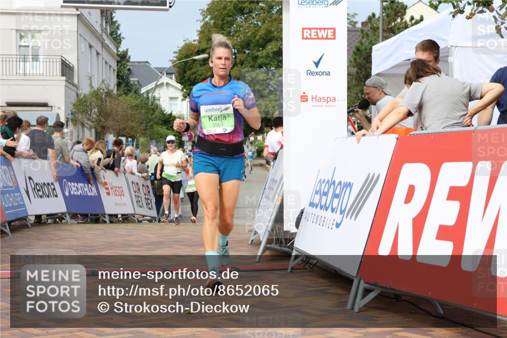 31.08.2025 - 21. Blankeneser Heldenlauf Strokosch-Dieckow http://msf.ph/oto/8652065 31.08.2025 11:11:34 Ziel 3563, 3129, 3138, 3684, 3663 meine-sportfotos.de