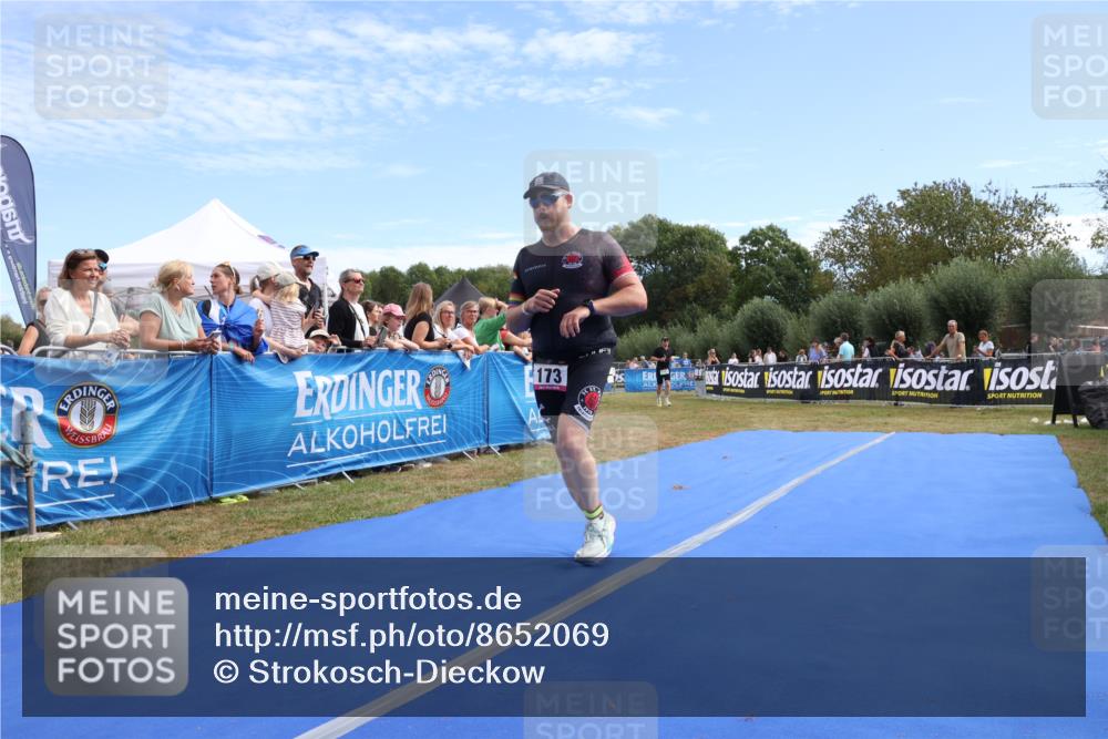 31.08.2025 - Elbe Triathlon Hamburg Strokosch-Dieckow http://msf.ph/oto/8652069 31.08.2025 11:04:22 Ziel 173 meine-sportfotos.de