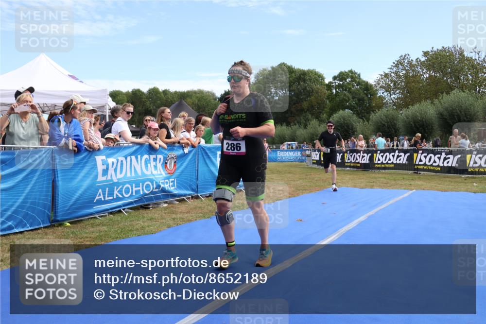 31.08.2025 - Elbe Triathlon Hamburg Strokosch-Dieckow http://msf.ph/oto/8652189 31.08.2025 11:07:19 Ziel 286, 547 meine-sportfotos.de