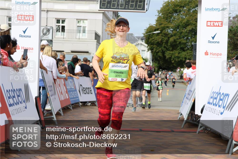 31.08.2025 - 21. Blankeneser Heldenlauf Strokosch-Dieckow http://msf.ph/oto/8652231 31.08.2025 11:10:39 Ziel 3701, 3592, 3420, 3515, 3281, 3455, 3618 meine-sportfotos.de