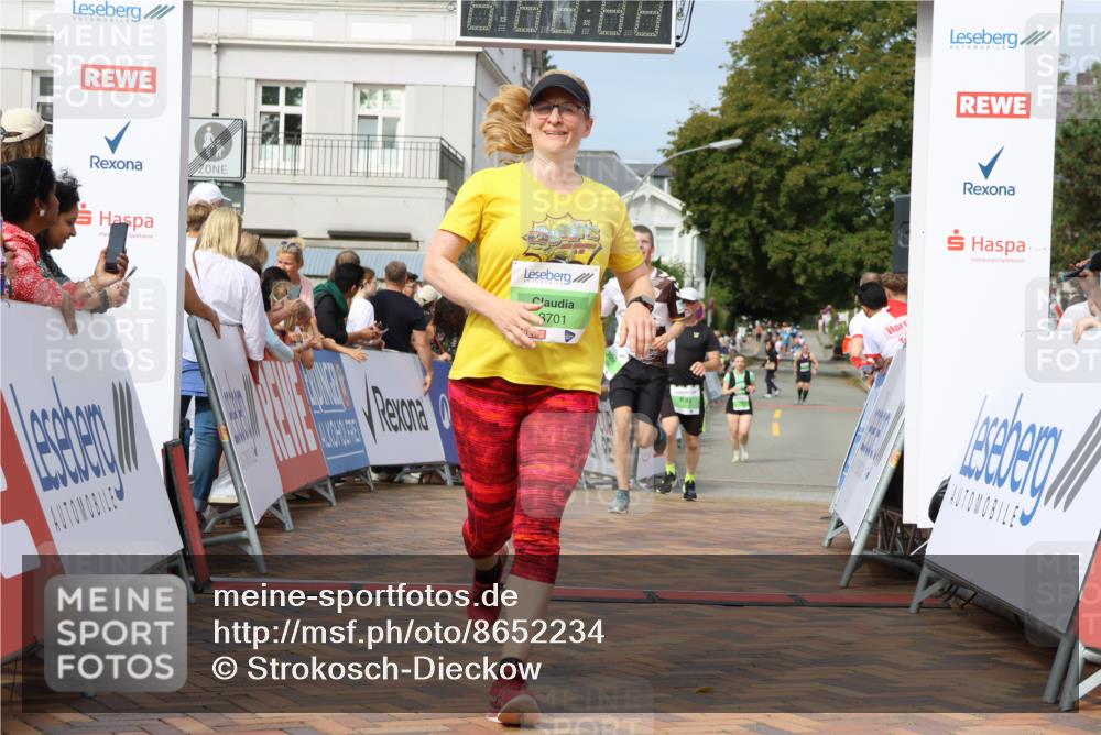 31.08.2025 - 21. Blankeneser Heldenlauf Strokosch-Dieckow http://msf.ph/oto/8652234 31.08.2025 11:10:39 Ziel 3701, 3592, 3420, 3515, 3281, 3455, 3618 meine-sportfotos.de