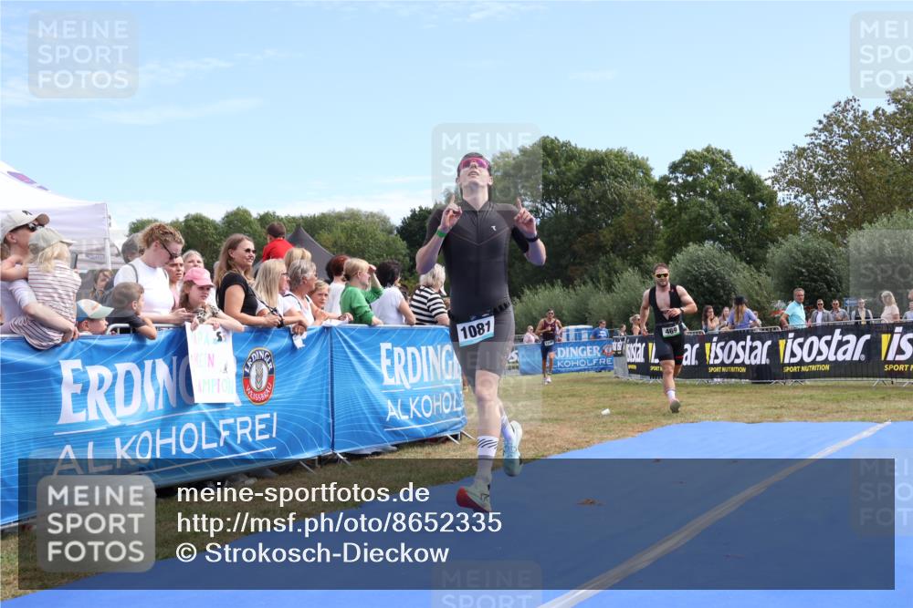 31.08.2025 - Elbe Triathlon Hamburg Strokosch-Dieckow http://msf.ph/oto/8652335 31.08.2025 11:10:36 Ziel 431, 469, 534, 1081, 1149 meine-sportfotos.de
