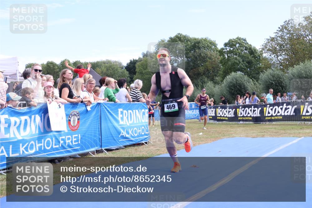 31.08.2025 - Elbe Triathlon Hamburg Strokosch-Dieckow http://msf.ph/oto/8652345 31.08.2025 11:10:38 Ziel 431, 469, 534, 1081, 1149 meine-sportfotos.de