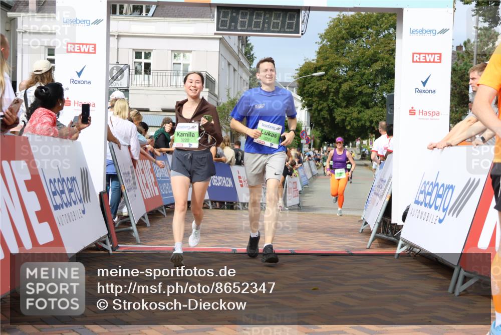 31.08.2025 - 21. Blankeneser Heldenlauf Strokosch-Dieckow http://msf.ph/oto/8652347 31.08.2025 11:10:15 Ziel 3148, 3222, 3221, 3139, 3386, 3137, 3013, 3249, 3485 meine-sportfotos.de