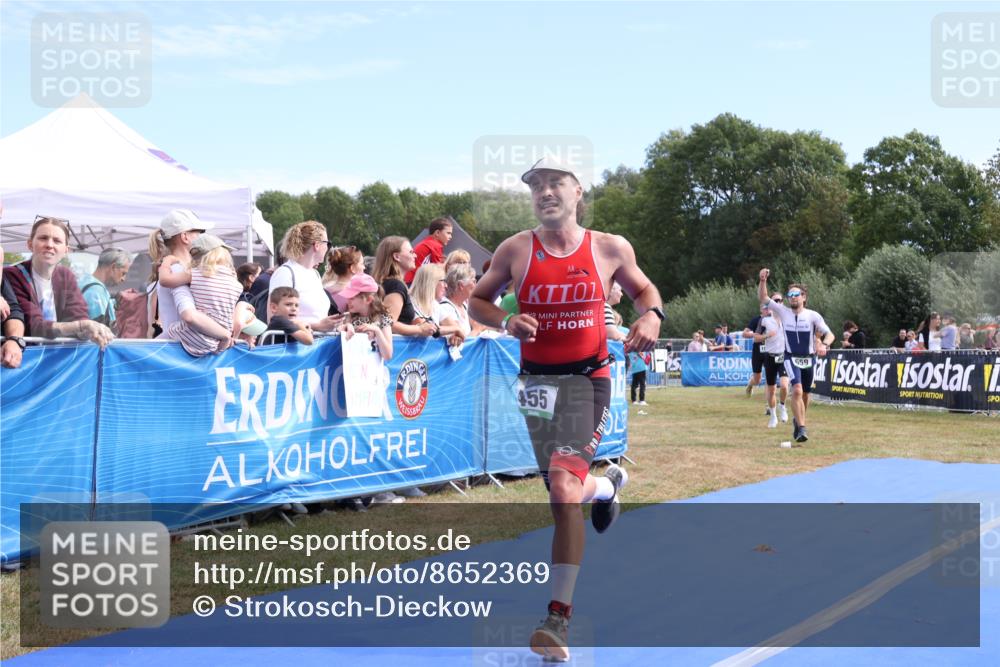 31.08.2025 - Elbe Triathlon Hamburg Strokosch-Dieckow http://msf.ph/oto/8652369 31.08.2025 11:10:51 Ziel 407, 455, 659, 1023 meine-sportfotos.de