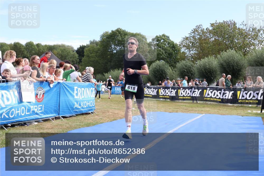 31.08.2025 - Elbe Triathlon Hamburg Strokosch-Dieckow http://msf.ph/oto/8652386 31.08.2025 11:11:06 Ziel 517, 618, 753 meine-sportfotos.de