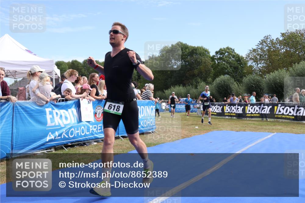 31.08.2025 - Elbe Triathlon Hamburg Strokosch-Dieckow http://msf.ph/oto/8652389 31.08.2025 11:11:07 Ziel 517, 618, 753 meine-sportfotos.de