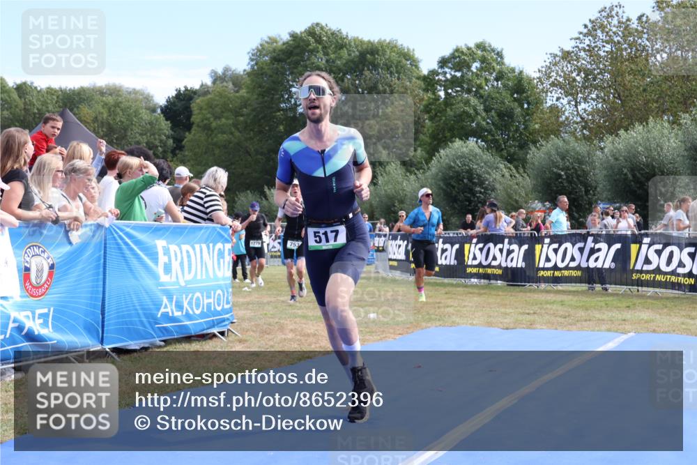 31.08.2025 - Elbe Triathlon Hamburg Strokosch-Dieckow http://msf.ph/oto/8652396 31.08.2025 11:11:10 Ziel 517, 618, 753 meine-sportfotos.de
