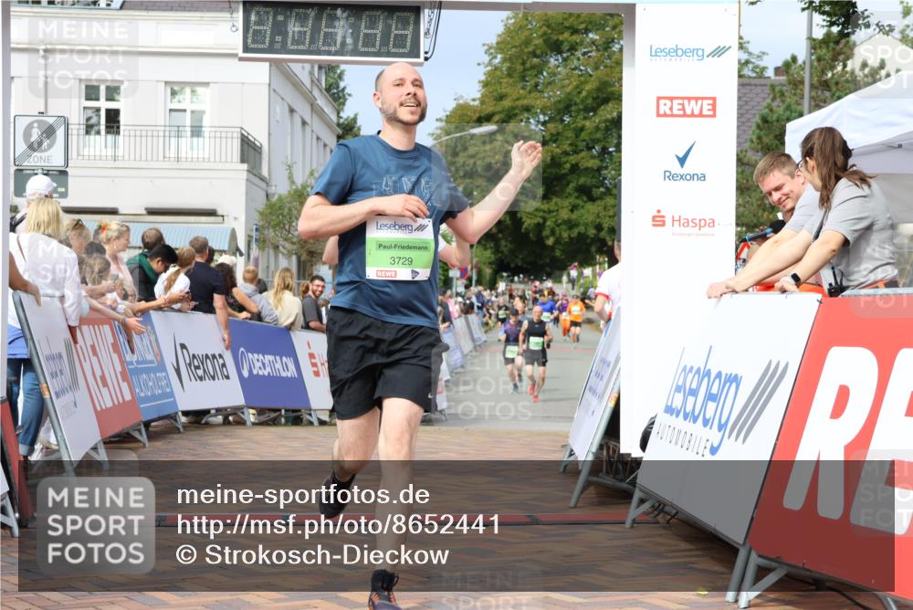 31.08.2025 - 21. Blankeneser Heldenlauf Strokosch-Dieckow http://msf.ph/oto/8652441 31.08.2025 11:10:02 Ziel 3729, 3732, 3443, 3440, 3441, 3442, 3725 meine-sportfotos.de