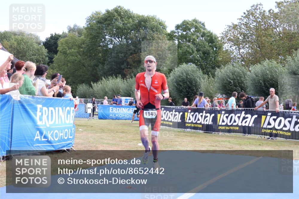 31.08.2025 - Elbe Triathlon Hamburg Strokosch-Dieckow http://msf.ph/oto/8652442 31.08.2025 11:12:08 Ziel 405, 420, 603, 1145 meine-sportfotos.de