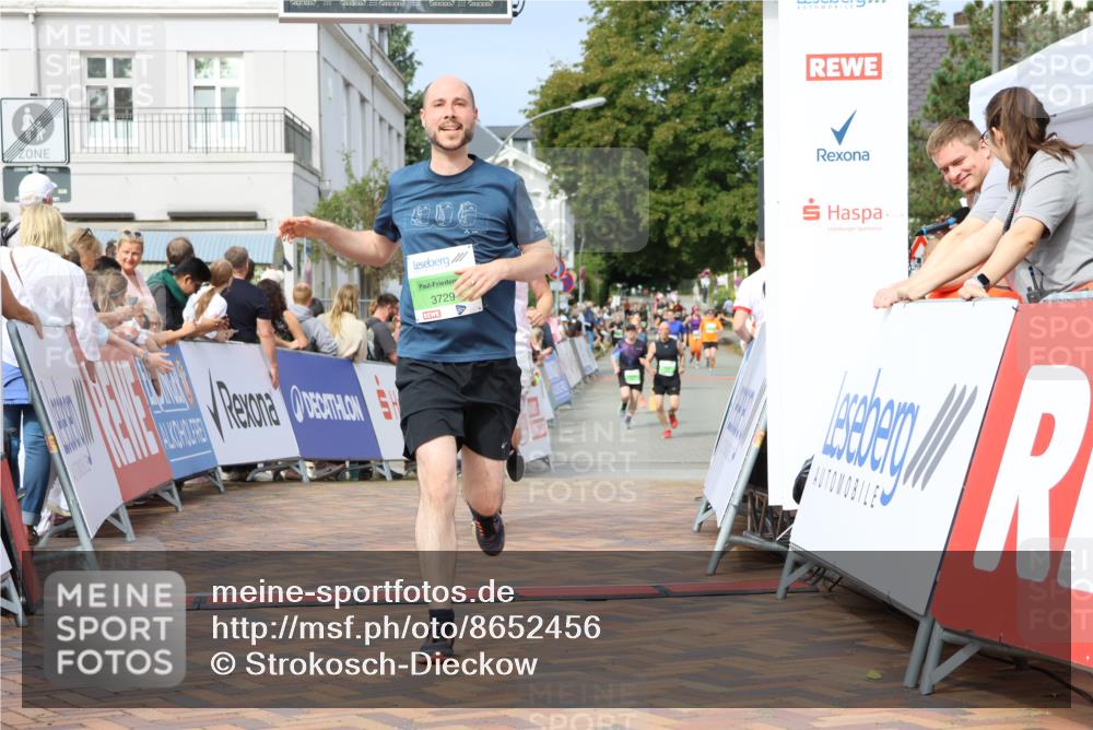 31.08.2025 - 21. Blankeneser Heldenlauf Strokosch-Dieckow http://msf.ph/oto/8652456 31.08.2025 11:10:01 Ziel 3729, 3732, 3443, 3440, 3441, 3442, 3725 meine-sportfotos.de