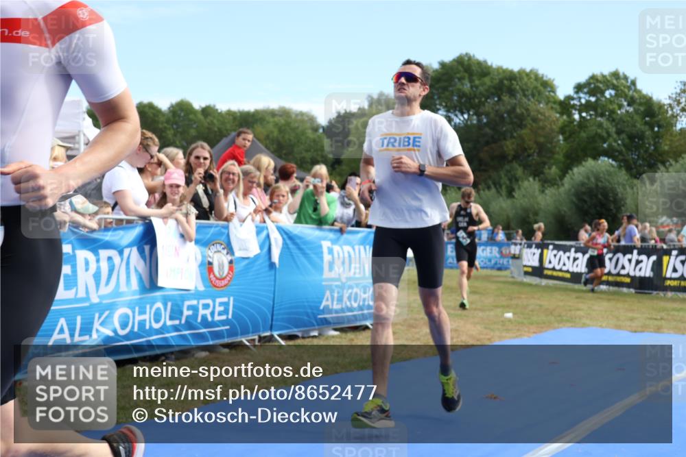31.08.2025 - Elbe Triathlon Hamburg Strokosch-Dieckow http://msf.ph/oto/8652477 31.08.2025 11:12:23 Ziel 304, 416, 482, 653, 984, 989, 1064, 1129 meine-sportfotos.de
