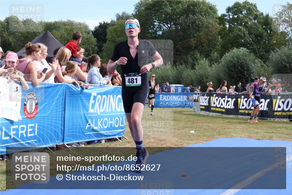 31.08.2025 - Elbe Triathlon Hamburg Strokosch-Dieckow http://msf.ph/oto/8652627 31.08.2025 11:13:47 Ziel 481, 963 meine-sportfotos.de