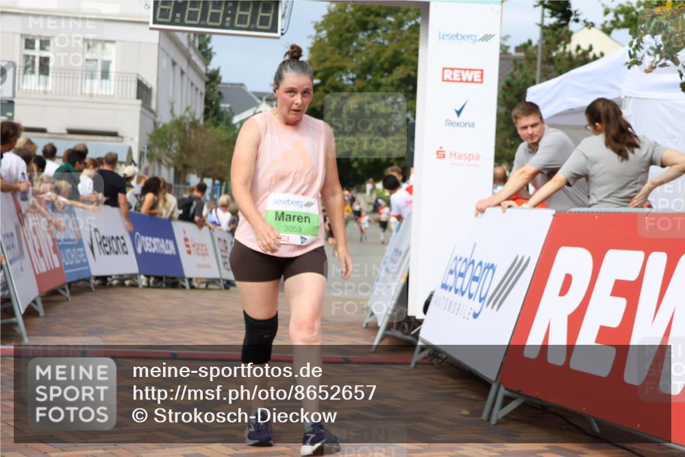 31.08.2025 - 21. Blankeneser Heldenlauf Strokosch-Dieckow http://msf.ph/oto/8652657 31.08.2025 11:09:23 Ziel 3477, 3352, 3059, 3016, 3411, 3316 meine-sportfotos.de