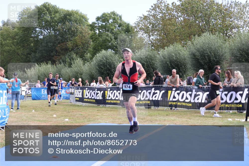 31.08.2025 - Elbe Triathlon Hamburg Strokosch-Dieckow http://msf.ph/oto/8652773 31.08.2025 11:15:33 Ziel 478, 727, 759, 974, 1016 meine-sportfotos.de