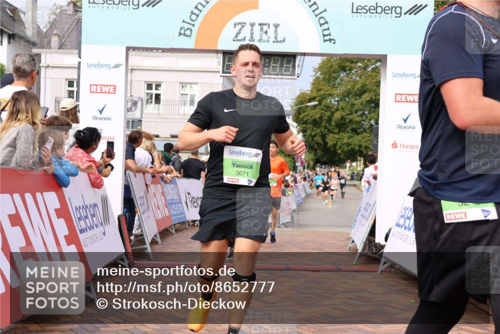 31.08.2025 - 21. Blankeneser Heldenlauf Strokosch-Dieckow http://msf.ph/oto/8652777 31.08.2025 11:09:07 Ziel 3676, 3024, 3282, 3422, 3242, 3671, 3233, 3513 meine-sportfotos.de