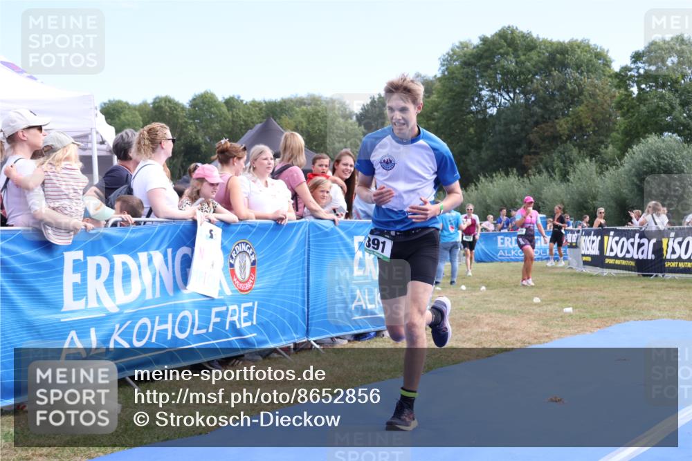 31.08.2025 - Elbe Triathlon Hamburg Strokosch-Dieckow http://msf.ph/oto/8652856 31.08.2025 11:16:39 Ziel 391 meine-sportfotos.de