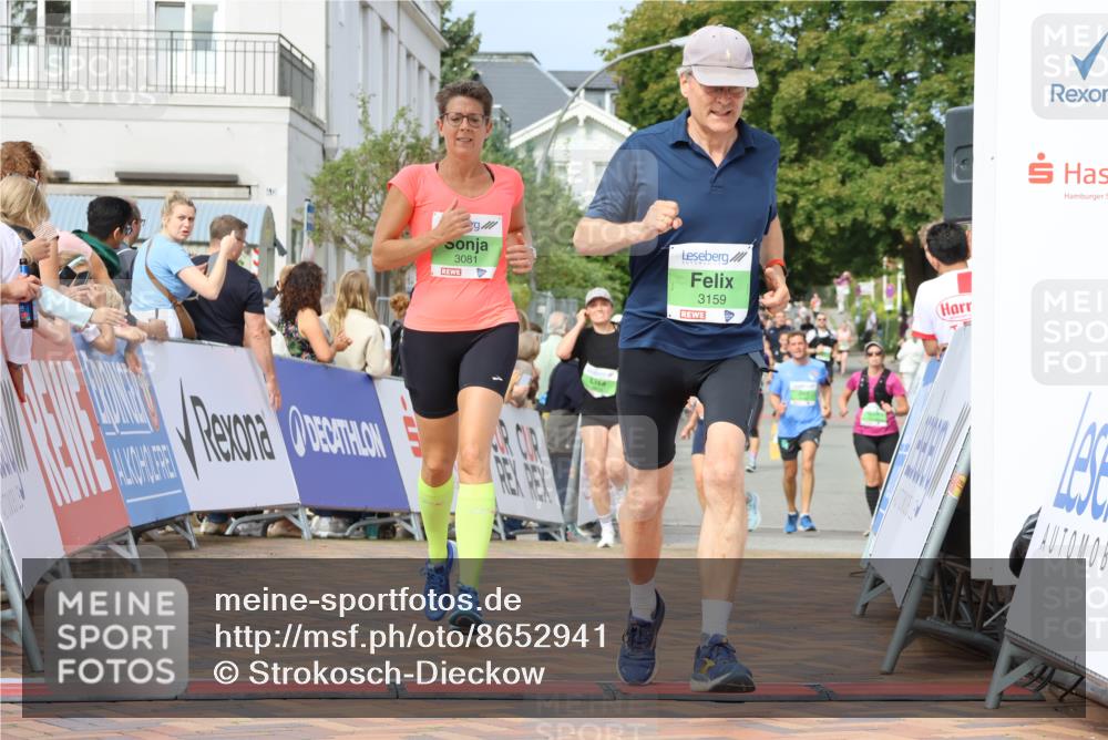 31.08.2025 - 21. Blankeneser Heldenlauf Strokosch-Dieckow http://msf.ph/oto/8652941 31.08.2025 11:08:50 Ziel 3393, 3159, 3081, 3079, 3231, 3036, 3629, 3630, 3643 meine-sportfotos.de