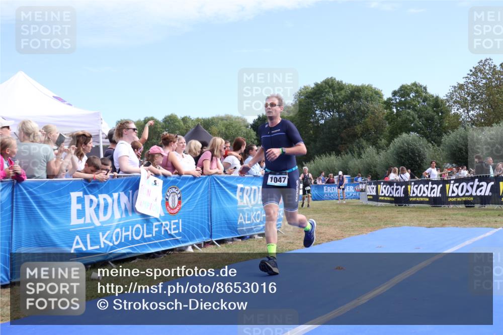 31.08.2025 - Elbe Triathlon Hamburg Strokosch-Dieckow http://msf.ph/oto/8653016 31.08.2025 11:18:47 Ziel 668, 1047 meine-sportfotos.de