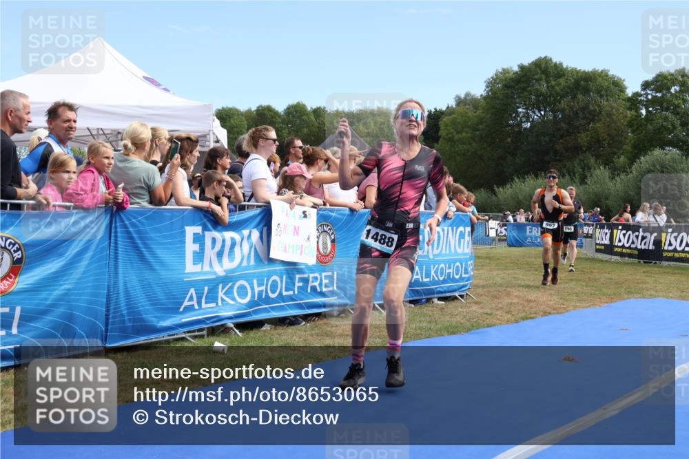 31.08.2025 - Elbe Triathlon Hamburg Strokosch-Dieckow http://msf.ph/oto/8653065 31.08.2025 11:19:20 Ziel 428, 696, 972, 981, 997 meine-sportfotos.de