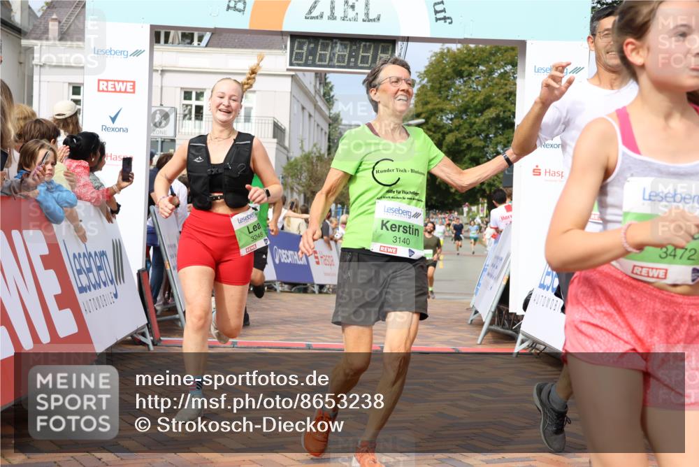 31.08.2025 - 21. Blankeneser Heldenlauf Strokosch-Dieckow http://msf.ph/oto/8653238 31.08.2025 11:08:12 Ziel 3334, 3693, 3141, 3140, 3474, 3472, 3248, 3029 meine-sportfotos.de