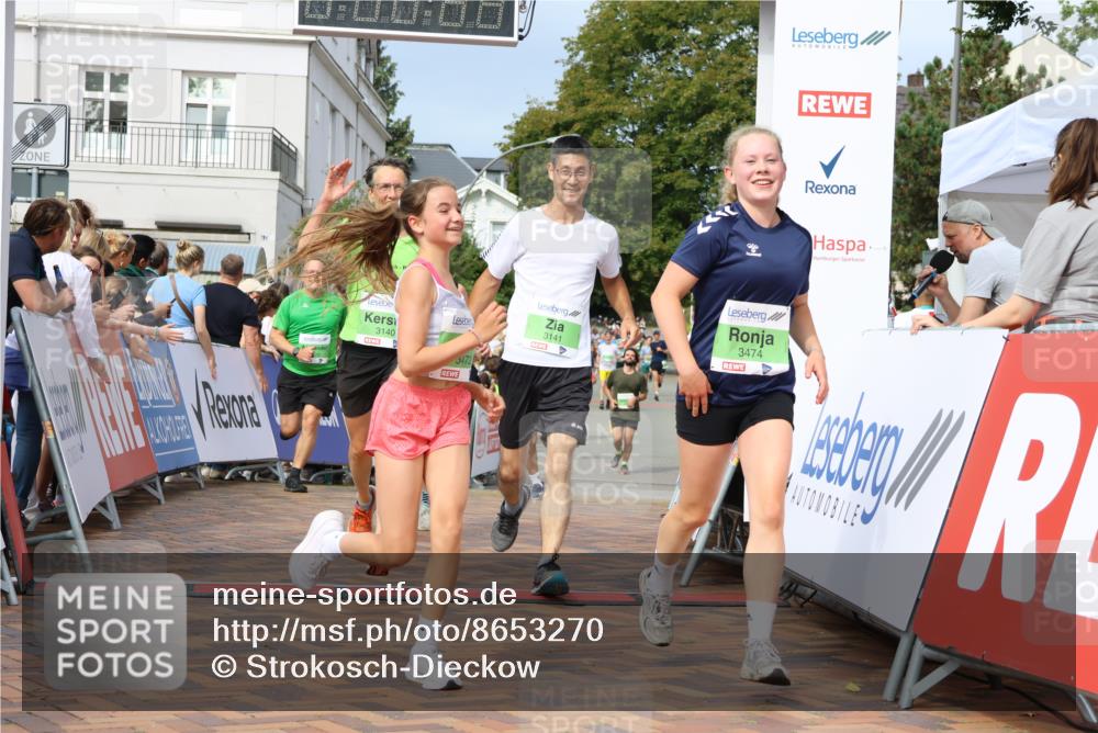 31.08.2025 - 21. Blankeneser Heldenlauf Strokosch-Dieckow http://msf.ph/oto/8653270 31.08.2025 11:08:11 Ziel 3334, 3141, 3140, 3474, 3472, 3248, 3029 meine-sportfotos.de