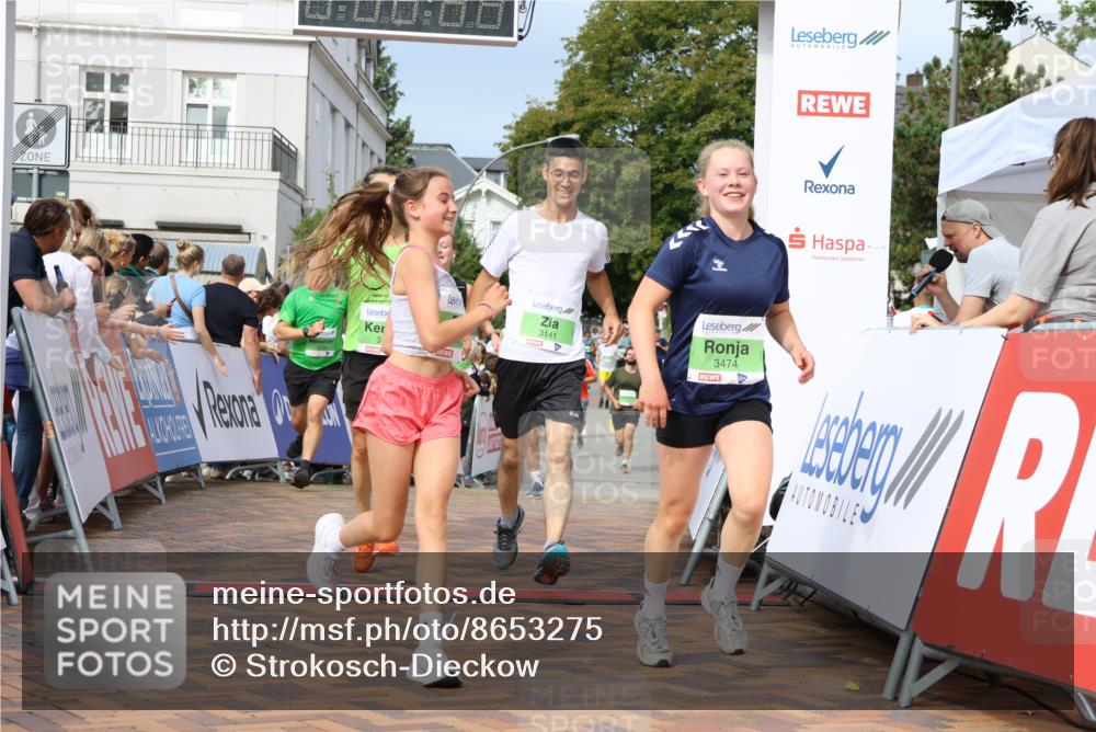 31.08.2025 - 21. Blankeneser Heldenlauf Strokosch-Dieckow http://msf.ph/oto/8653275 31.08.2025 11:08:10 Ziel 3334, 3141, 3140, 3474, 3472, 3248, 3029 meine-sportfotos.de