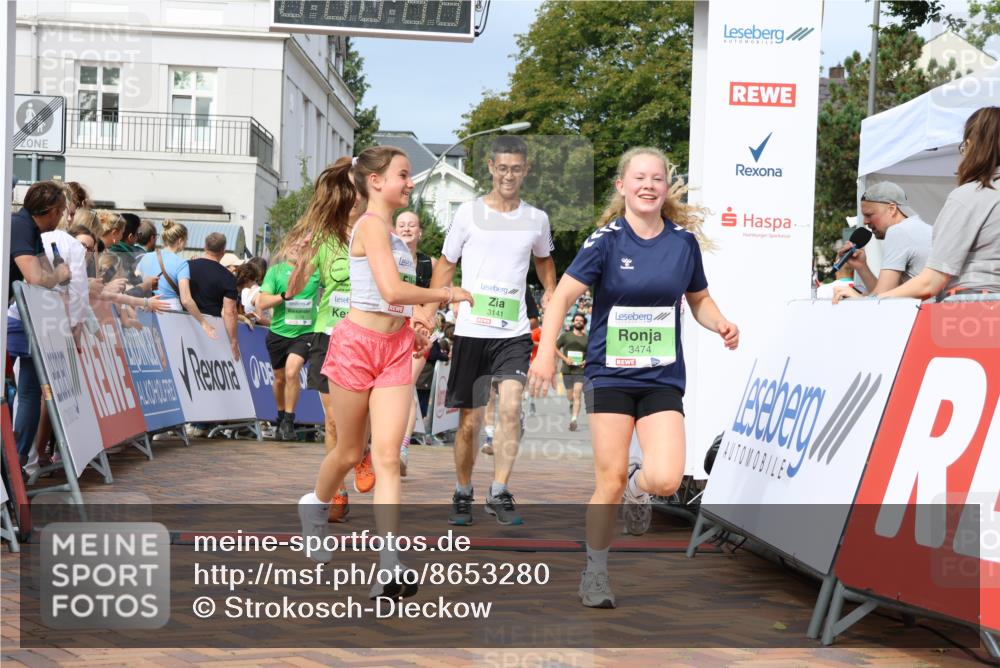 31.08.2025 - 21. Blankeneser Heldenlauf Strokosch-Dieckow http://msf.ph/oto/8653280 31.08.2025 11:08:10 Ziel 3334, 3141, 3140, 3474, 3472, 3248, 3029 meine-sportfotos.de