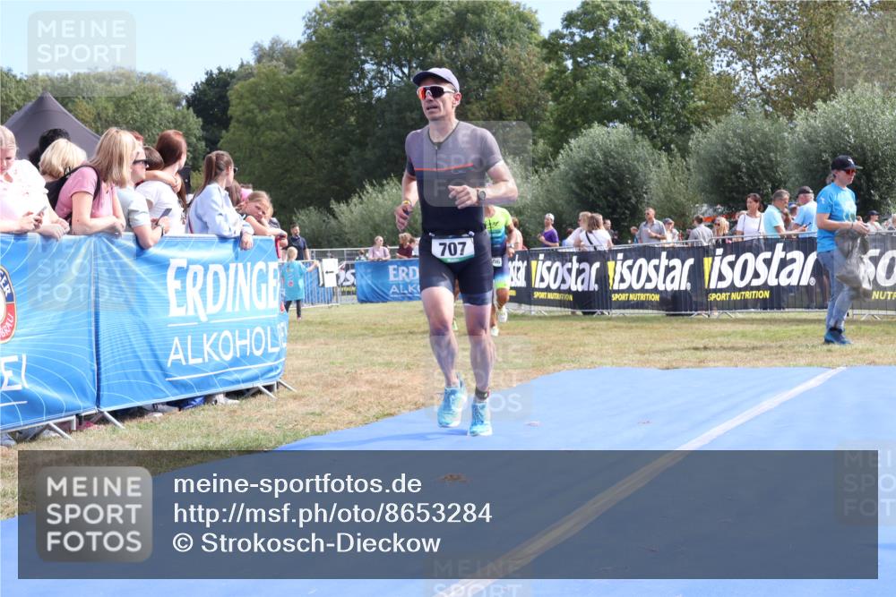 31.08.2025 - Elbe Triathlon Hamburg Strokosch-Dieckow http://msf.ph/oto/8653284 31.08.2025 11:21:17 Ziel 707, 918, 929, 973, 1140, 1206 meine-sportfotos.de