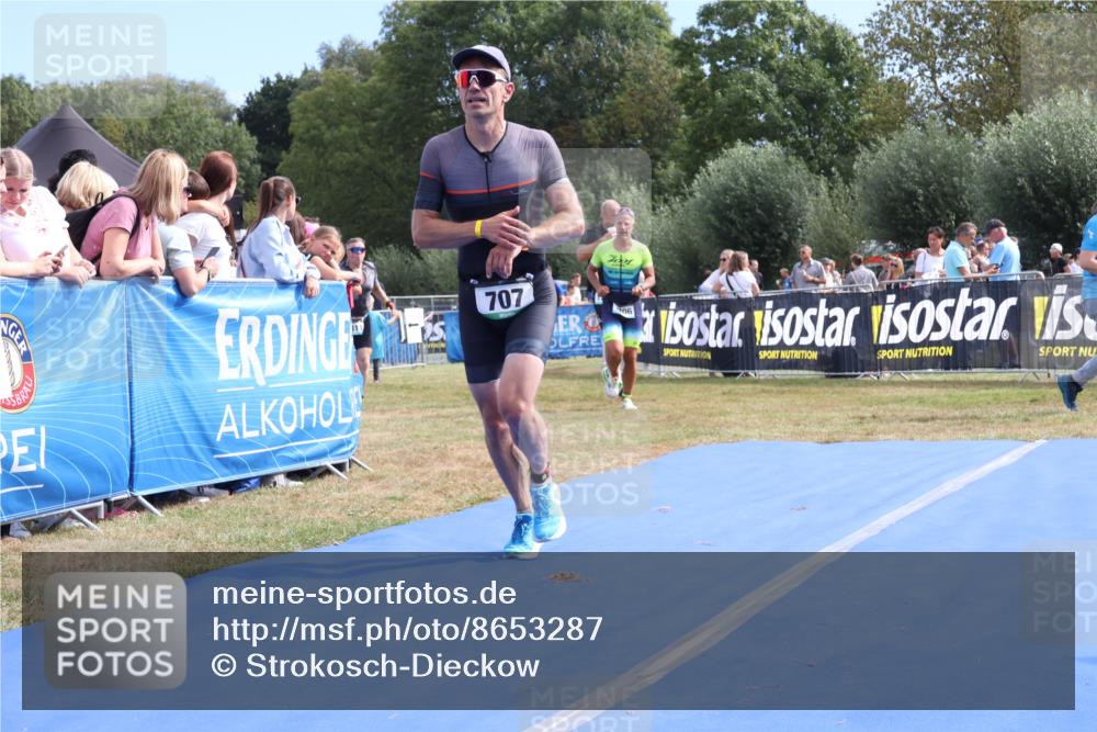 31.08.2025 - Elbe Triathlon Hamburg Strokosch-Dieckow http://msf.ph/oto/8653287 31.08.2025 11:21:17 Ziel 707, 918, 929, 973, 1140, 1206 meine-sportfotos.de