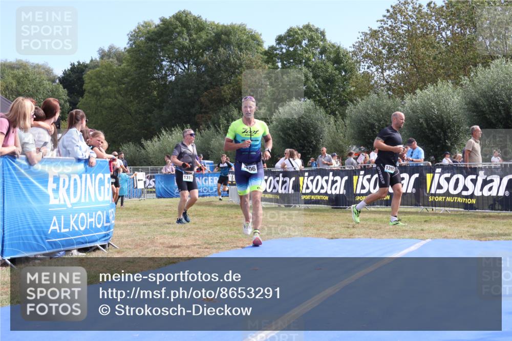31.08.2025 - Elbe Triathlon Hamburg Strokosch-Dieckow http://msf.ph/oto/8653291 31.08.2025 11:21:19 Ziel 707, 918, 929, 934, 973, 1183, 1206 meine-sportfotos.de