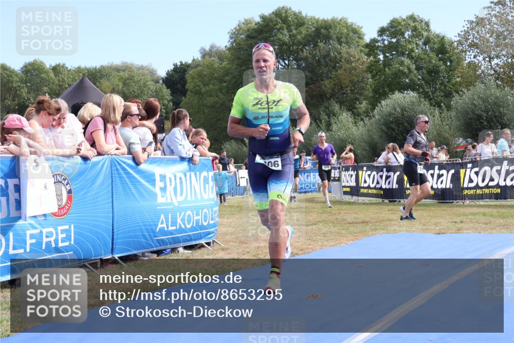 31.08.2025 - Elbe Triathlon Hamburg Strokosch-Dieckow http://msf.ph/oto/8653295 31.08.2025 11:21:21 Ziel 707, 929, 934, 1183, 1206 meine-sportfotos.de