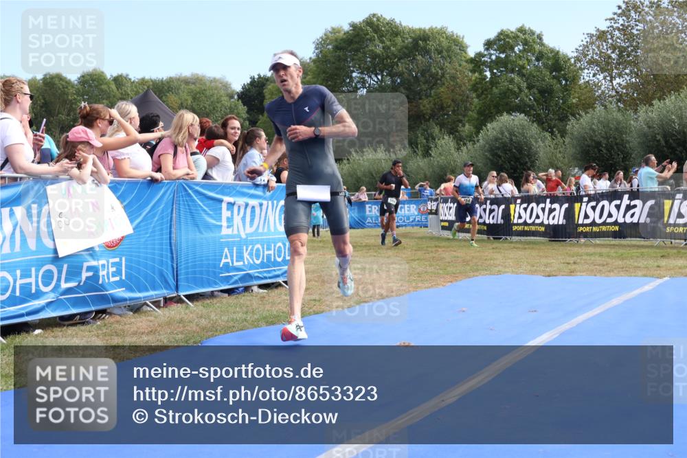 31.08.2025 - Elbe Triathlon Hamburg Strokosch-Dieckow http://msf.ph/oto/8653323 31.08.2025 11:21:57 Ziel 473, 687, 754, 1082, 1103, 1304 meine-sportfotos.de