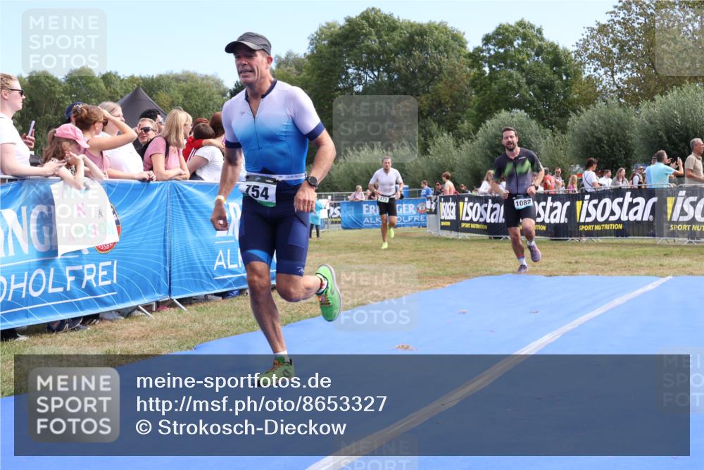 31.08.2025 - Elbe Triathlon Hamburg Strokosch-Dieckow http://msf.ph/oto/8653327 31.08.2025 11:22:02 Ziel 473, 754, 991, 1082, 1304 meine-sportfotos.de