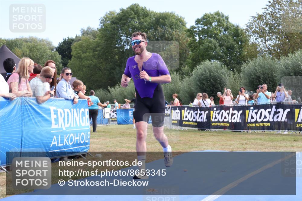 31.08.2025 - Elbe Triathlon Hamburg Strokosch-Dieckow http://msf.ph/oto/8653345 31.08.2025 11:22:19 Ziel 511, 605, 731 meine-sportfotos.de