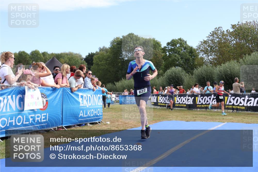 31.08.2025 - Elbe Triathlon Hamburg Strokosch-Dieckow http://msf.ph/oto/8653368 31.08.2025 11:22:41 Ziel 622, 1077 meine-sportfotos.de