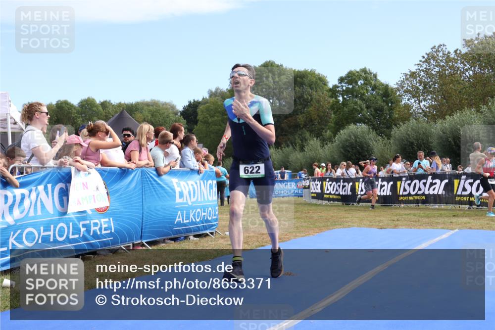 31.08.2025 - Elbe Triathlon Hamburg Strokosch-Dieckow http://msf.ph/oto/8653371 31.08.2025 11:22:42 Ziel 579, 622, 1077 meine-sportfotos.de