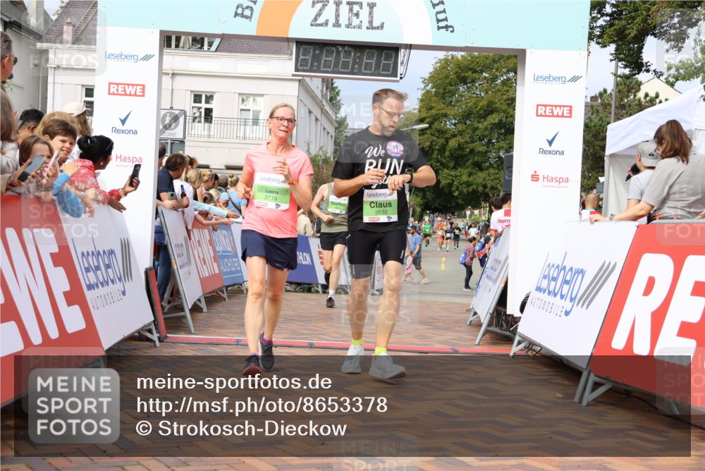 31.08.2025 - 21. Blankeneser Heldenlauf Strokosch-Dieckow http://msf.ph/oto/8653378 31.08.2025 11:07:53 Ziel 3665, 3239, 3023, 3532, 3719, 3728 meine-sportfotos.de